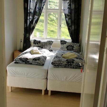 Guesthouse Tilraun Blonduos Chambre photo