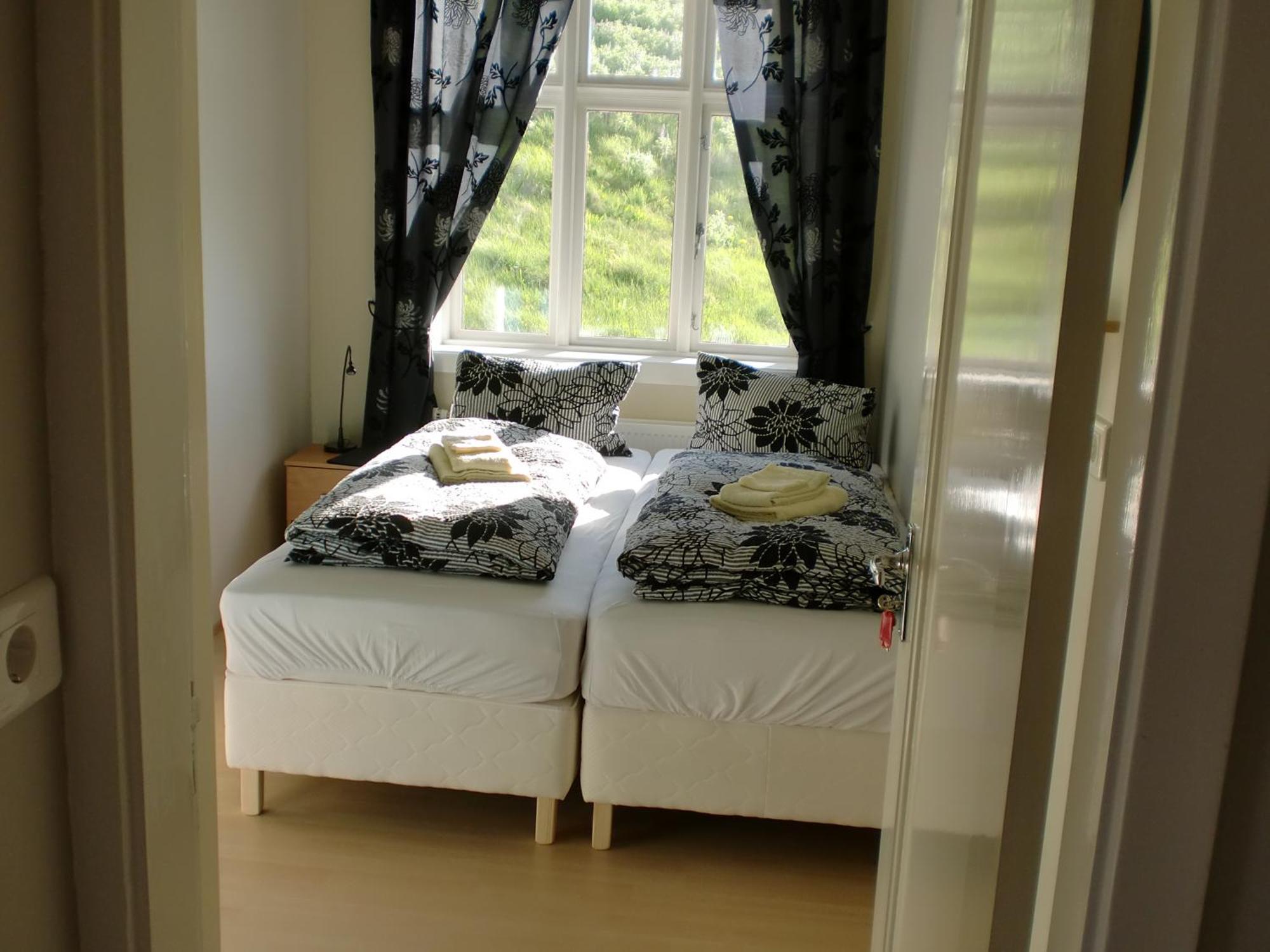 Guesthouse Tilraun Blonduos Chambre photo